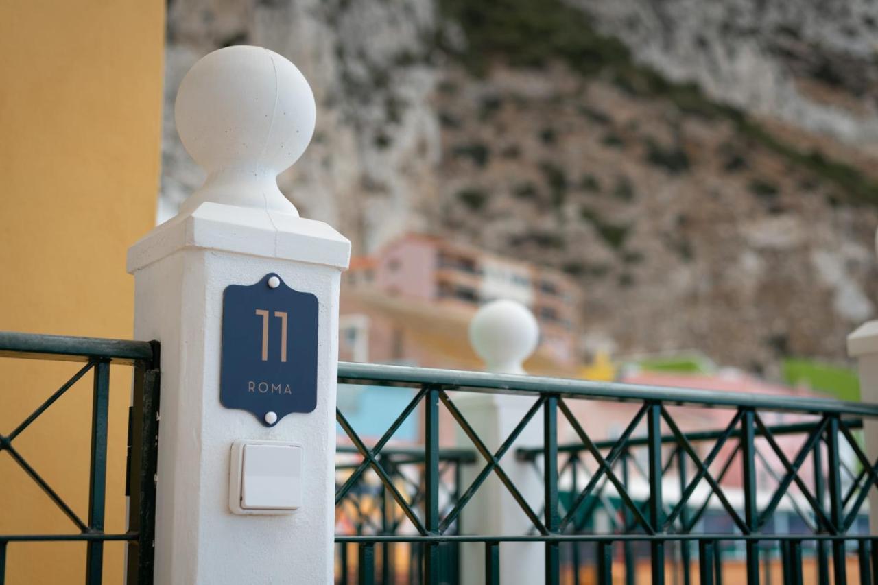 גיברלטר Beachfront Maisonette מראה חיצוני תמונה