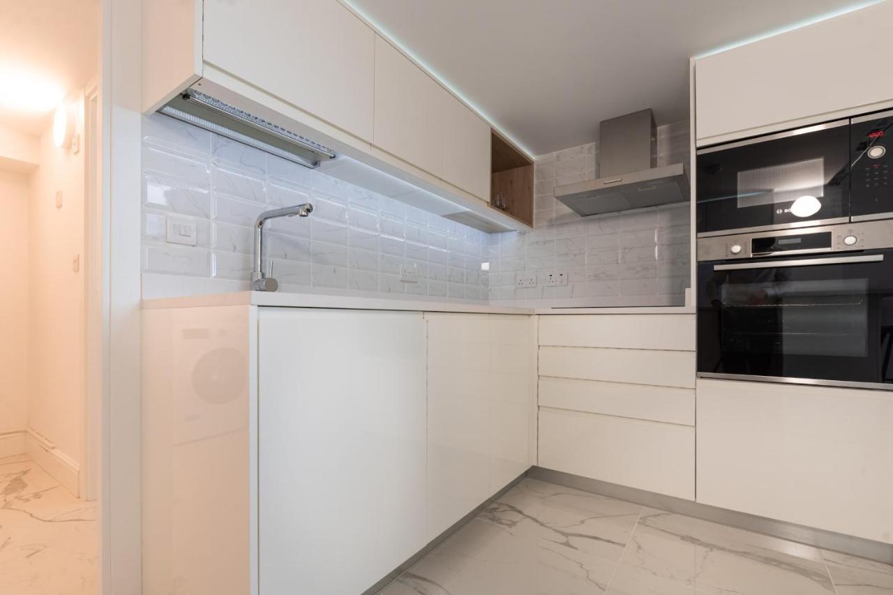 גיברלטר Beachfront Maisonette מראה חיצוני תמונה