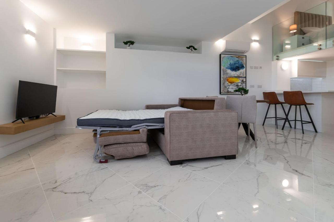 גיברלטר Beachfront Maisonette מראה חיצוני תמונה